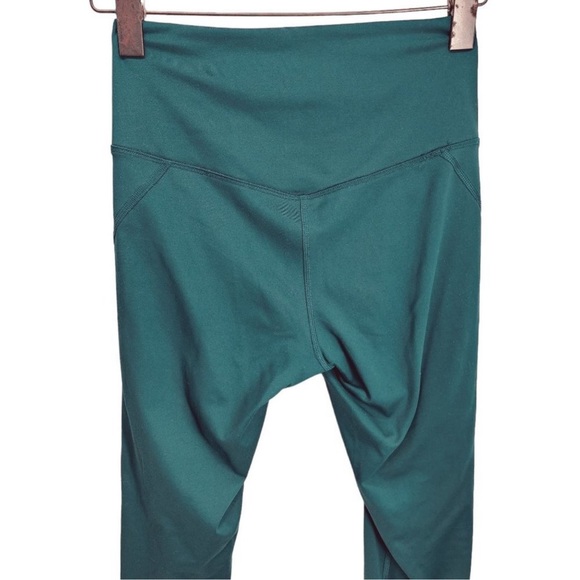 Girlfriend Collective Globe Green Compressive High-Rise Legging - Picture 5 of 9